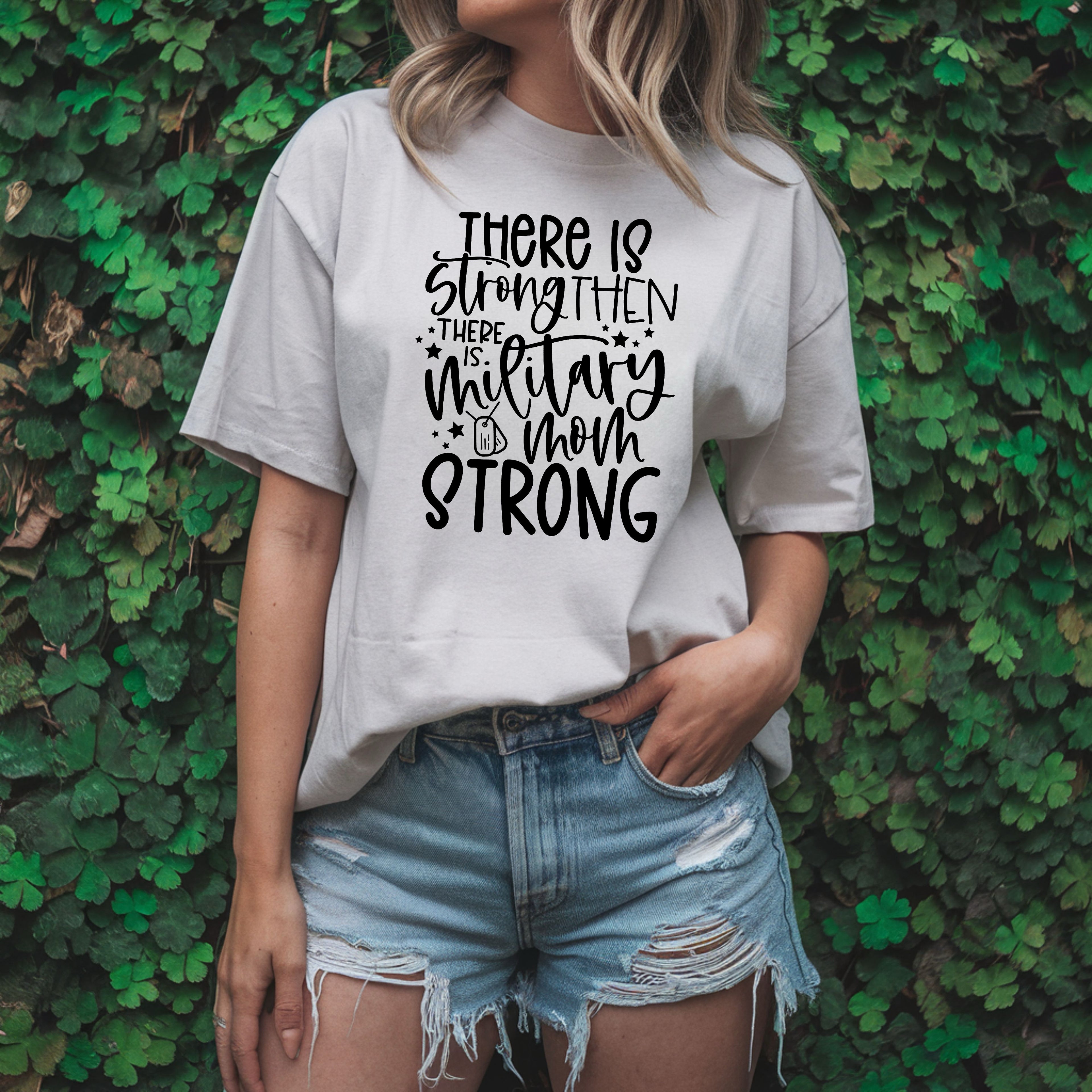 DTF Military Mom Strong 4-131